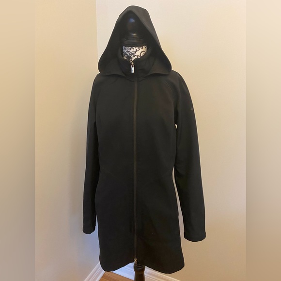 Columbia Jacket perfect for Spring & Fall! - Picture 2 of 7